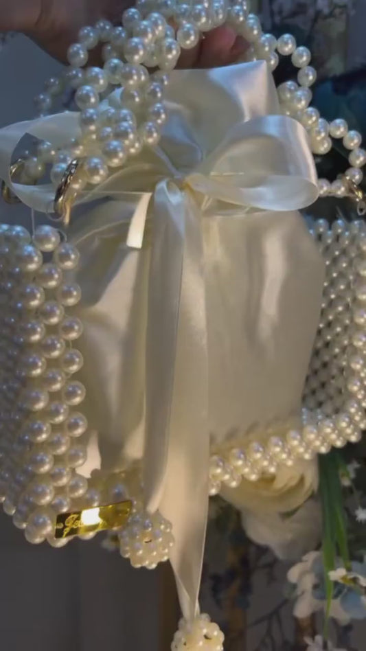 Ethereal Pearl Essence Bag