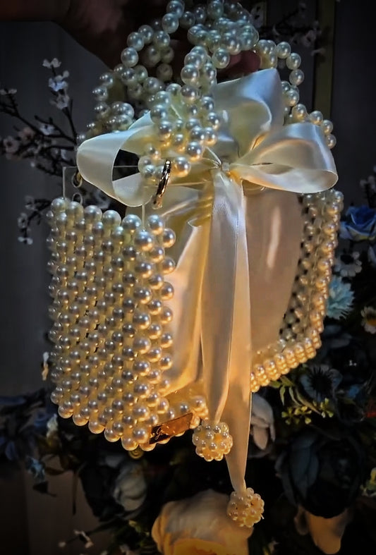Ethereal Pearl Essence Bag